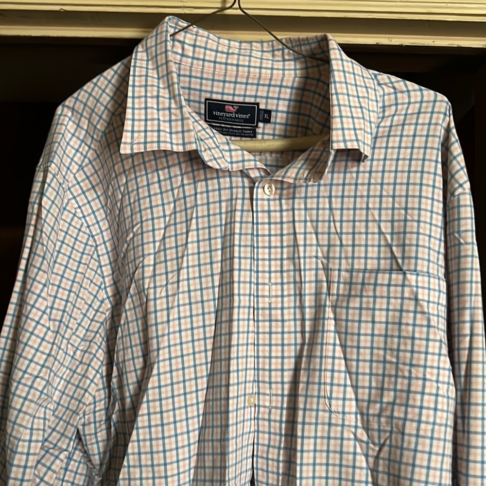 Vineyard Vines